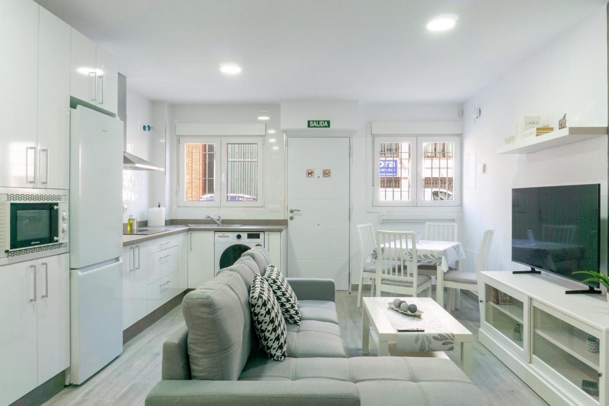 Benahavis Ii Airport Apartamento