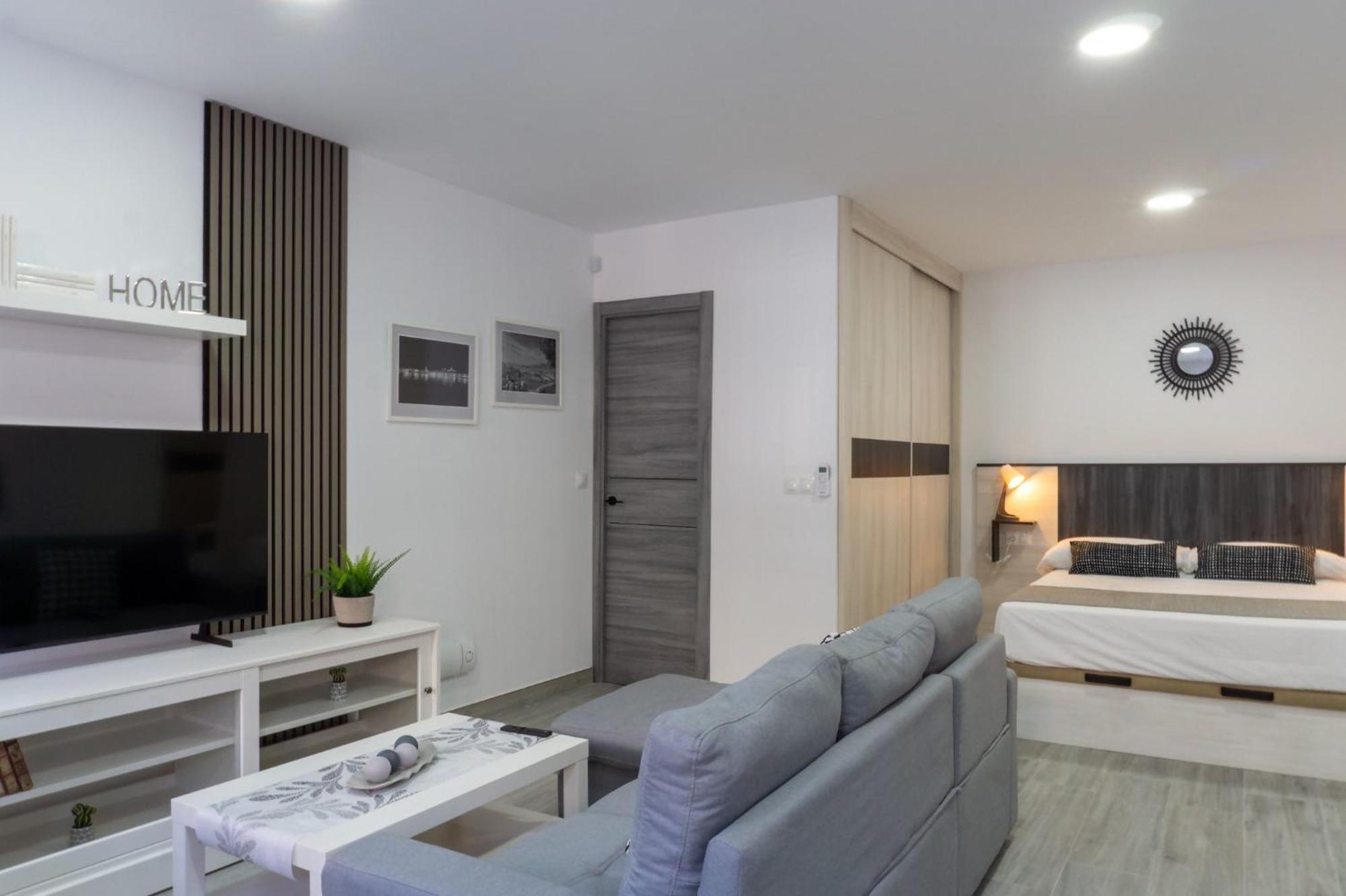 Benahavis Ii Airport Apartamento *