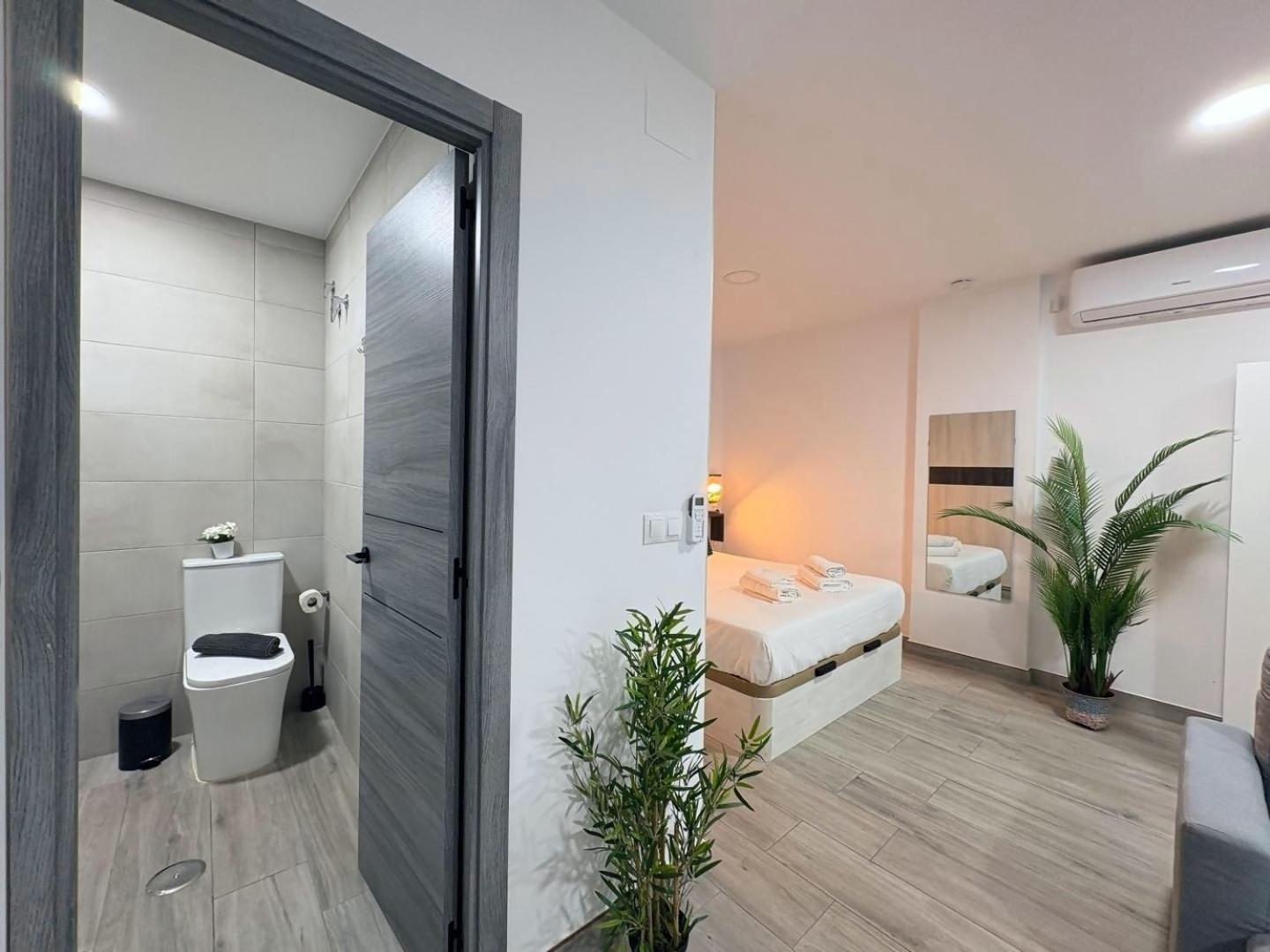 Benahavis Ii Airport Apartment *